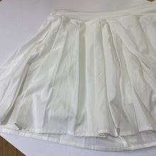 Load image into Gallery viewer, Lole skort L