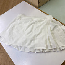 Load image into Gallery viewer, Lole skort L