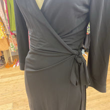 Load image into Gallery viewer, Diane Von Furstenburg wrap dress NWT 12