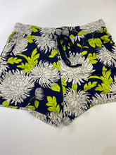 Load image into Gallery viewer, Cabi pull on shorts S