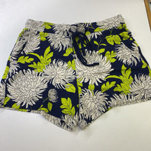 Load image into Gallery viewer, Cabi pull on shorts S