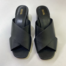 Load image into Gallery viewer, Michael Kors sandals 10