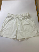 Load image into Gallery viewer, Lululemon Shorts S