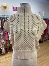 Load image into Gallery viewer, Varley knit top M