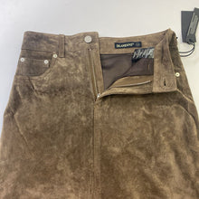 Load image into Gallery viewer, BLANKNYC Suede skirt 24 NWT