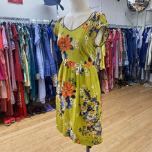 Load image into Gallery viewer, Moulinette Soeurs Silk dress 8
