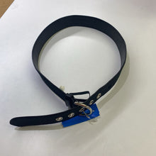 Load image into Gallery viewer, Coach belt M