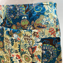 Load image into Gallery viewer, Danier satin skirt 8