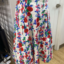 Load image into Gallery viewer, Talbots floral dress 4