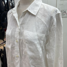 Load image into Gallery viewer, Lord & Taylor linen top L