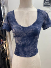 Load image into Gallery viewer, Lululemon orange 6