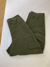 Load image into Gallery viewer, Lululemon barrel leg pants 27