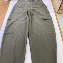 Load image into Gallery viewer, Lululemon barrel leg pants 27