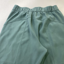 Load image into Gallery viewer, Lululemon trouser style pants 26