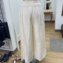 Load image into Gallery viewer, Pokoloko crinkle cotton pull on pants O/S