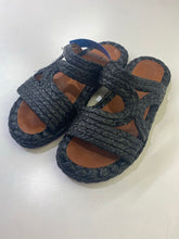 Load image into Gallery viewer, Clergerie woven slides 38.5