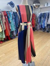 Load image into Gallery viewer, Karen Millen dress 6/38 NWT