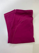 Load image into Gallery viewer, Lululemon leggings 10
