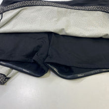 Load image into Gallery viewer, Lululemon skort 8