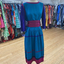 Load image into Gallery viewer, Nicole Miller vintage silk dress 10 *As Is