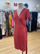 Load image into Gallery viewer, Ann Taylor wrap dress 8