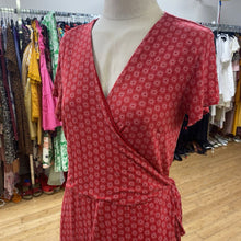 Load image into Gallery viewer, Ann Taylor wrap dress 8