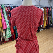 Load image into Gallery viewer, Ann Taylor wrap dress 8
