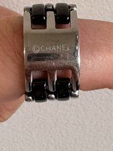 Load image into Gallery viewer, Chanel Ultra Large white gold/black ceramic link ring T52 *No box