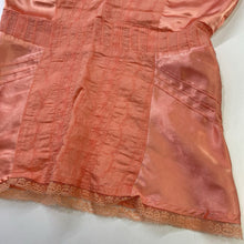 Load image into Gallery viewer, Tristan & Iseut vintage satin detail top XS *As Is