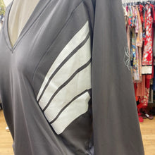 Load image into Gallery viewer, Spyder 3/4 sleeve top L