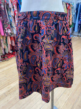 Load image into Gallery viewer, Mata Traders paisley skirt M