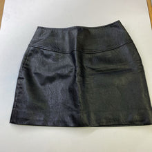 Load image into Gallery viewer, ASTR pleather skirt S