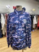 Load image into Gallery viewer, Reebok popover light jacket XXL