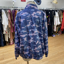 Load image into Gallery viewer, Reebok popover light jacket XXL