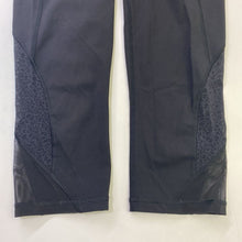 Load image into Gallery viewer, Lululemon leggings 6