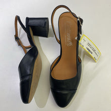 Load image into Gallery viewer, L'intervalle sandals 36