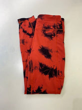 Load image into Gallery viewer, Lululemon tie dye leggings 6