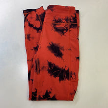 Load image into Gallery viewer, Lululemon tie dye leggings 6