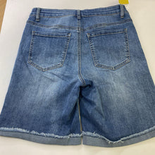 Load image into Gallery viewer, Melanie Lyne rhinestone shorts 4