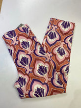 Load image into Gallery viewer, Zara High Waist Slim Fit pants NWT 2