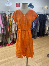 Load image into Gallery viewer, Vanessa Zani linen dress M