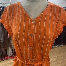 Load image into Gallery viewer, Vanessa Zani linen dress M