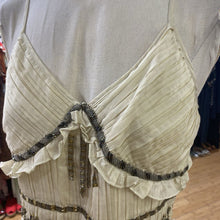 Load image into Gallery viewer, Radzoli beaded top M