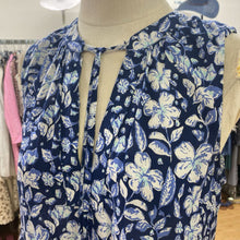 Load image into Gallery viewer, Vineyard Vines maxi dress S