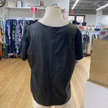 Load image into Gallery viewer, Funktional silk/leather top L