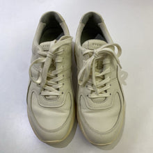 Load image into Gallery viewer, Everlane sneakers 8.5