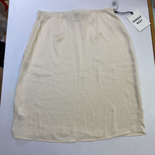 Load image into Gallery viewer, Sunday Best satin skirt NWT 4