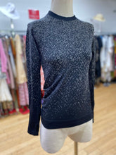 Load image into Gallery viewer, Lululemon long sleeve top 2