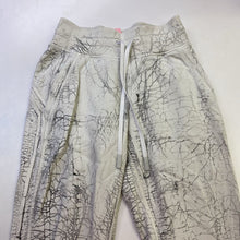 Load image into Gallery viewer, Lululemon Joggers 0