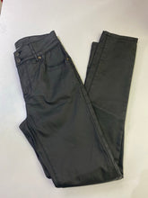 Load image into Gallery viewer, Tristan coated jeans 4